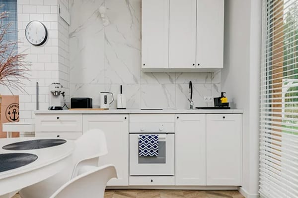 Foto van Comfortabel vakantiehuis met sauna en jacuzzi. - Vakantiehuis in Kopalino - Kitchen